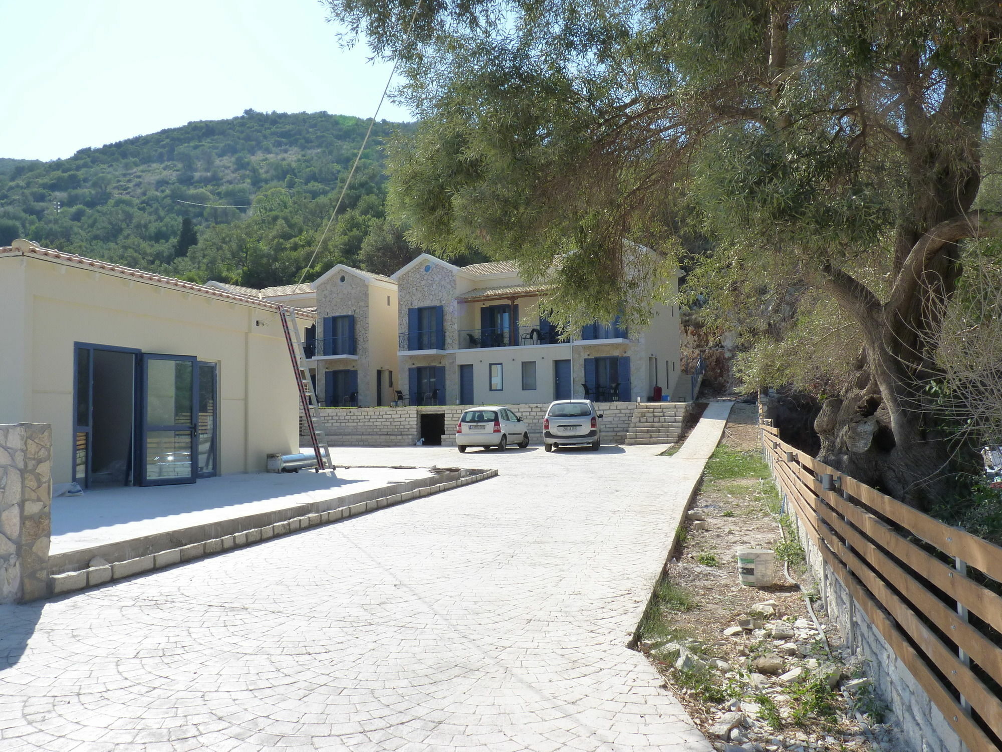 Ilianthos Apartments & Studios Mikros Gialos Zewnętrze zdjęcie