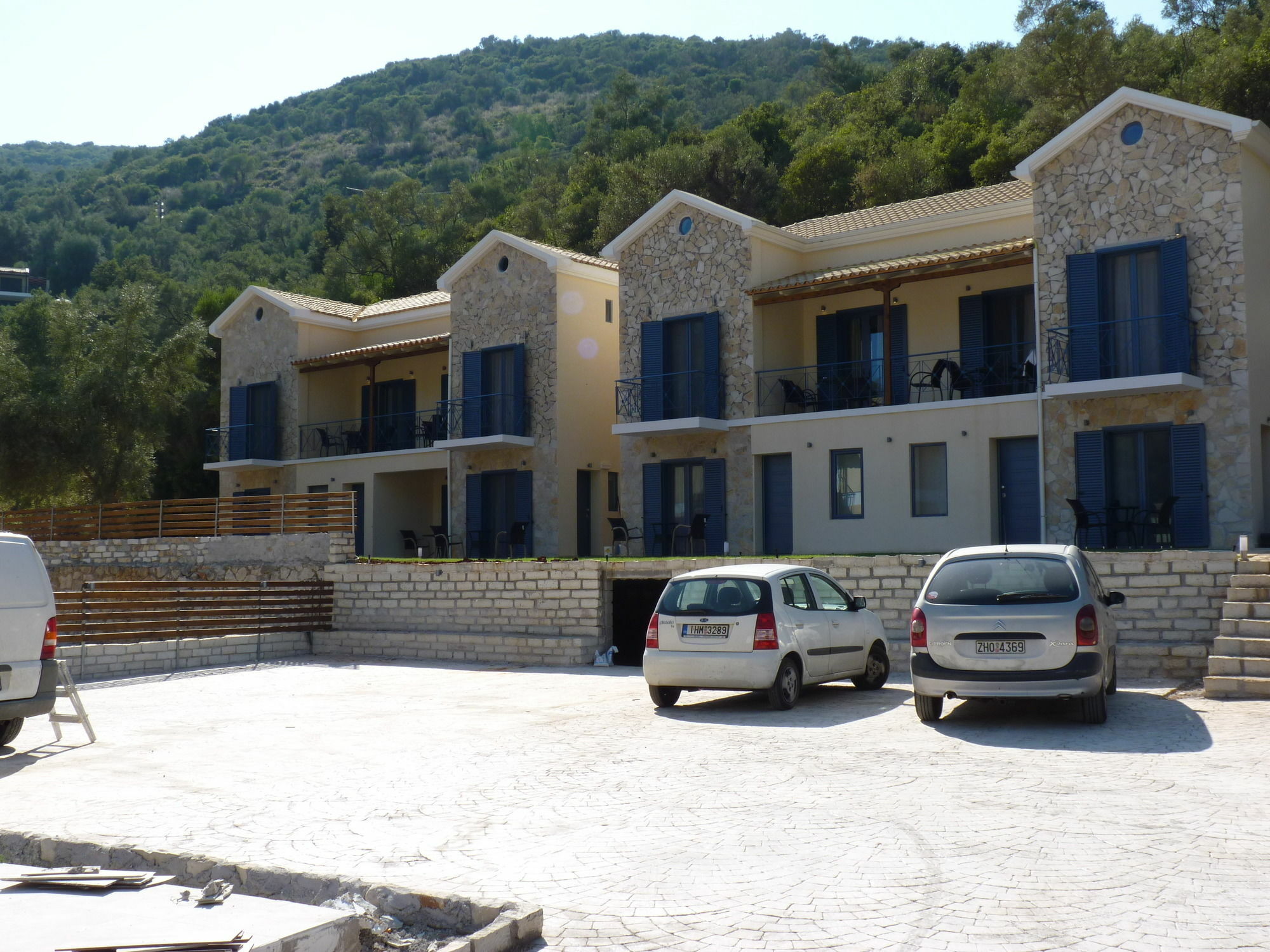 Ilianthos Apartments & Studios Mikros Gialos Zewnętrze zdjęcie